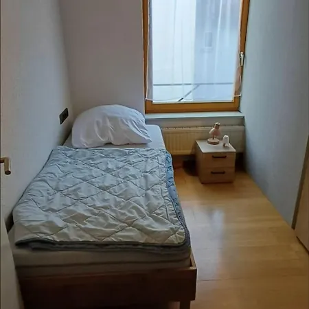 Апартаменты Volli Monteurzimmer Ganzes Haus 2 Schwaebisch Hall Bis 9 Personen *