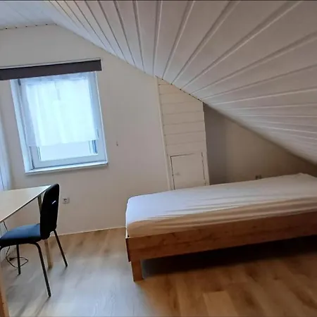 Volli Monteurzimmer Ganzes Haus 2 Schwaebisch Hall Bis 8 Personen