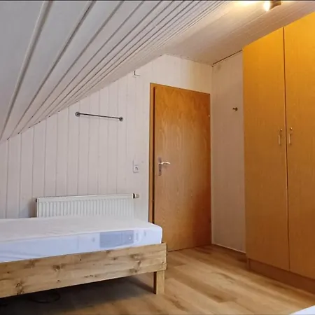 Volli Monteurzimmer Ganzes Haus 2 Schwaebisch Hall Bis 8 Personen * Wolpertshausen